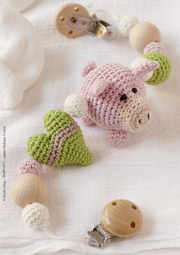 modèle doudou cochon coeur en tricot crochet