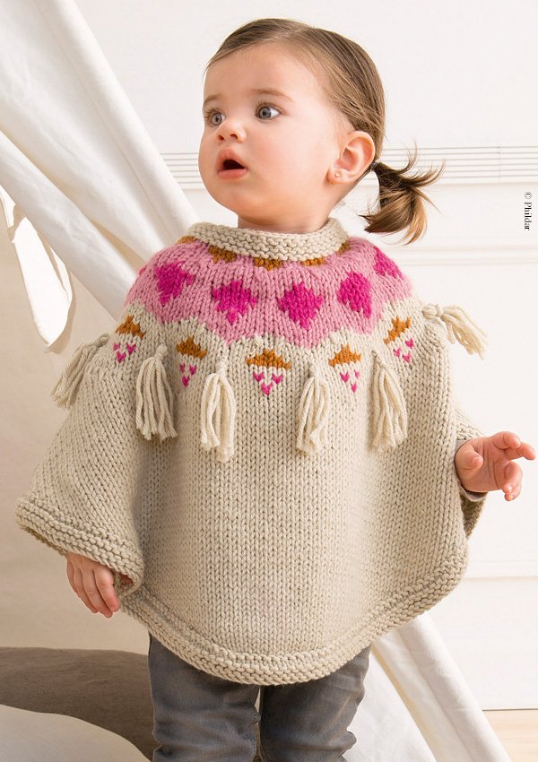modèle poncho tricoté bébé